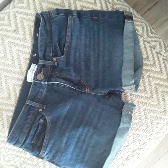 MADE AND LOVED LOFT SHORTS - Picture 1 of 5